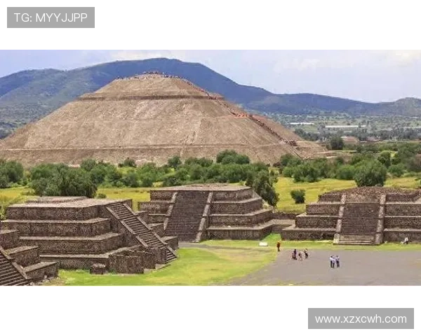 阿兹特克球场历史与文化的交汇点：探秘古代文明与现代竞技场的融合 - 副本 (4)