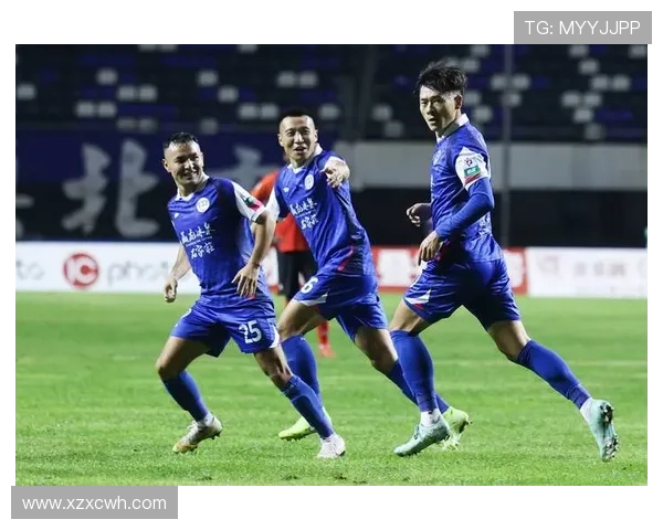 中甲足球赛事精彩纷呈,在线直播带你全程直击比赛激情 - 副本 - 副本 - 副本